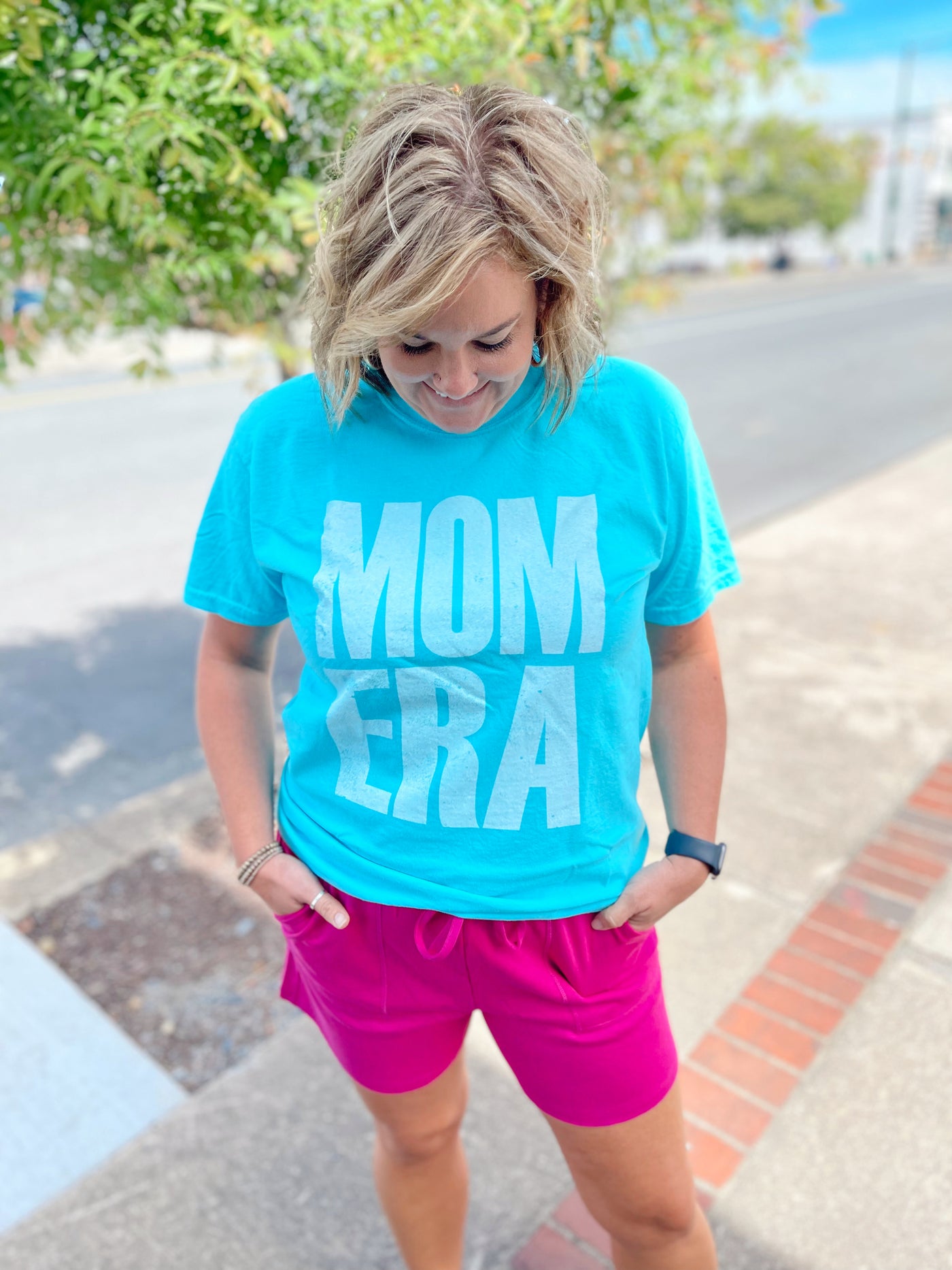 Mom Era Tee